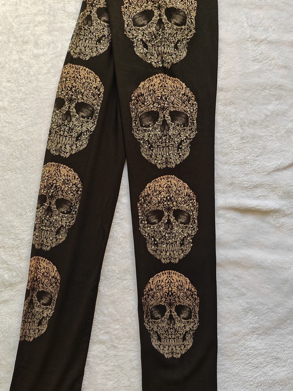 Vocal Apparel Rhinestone Skull Leggings Black Size M
